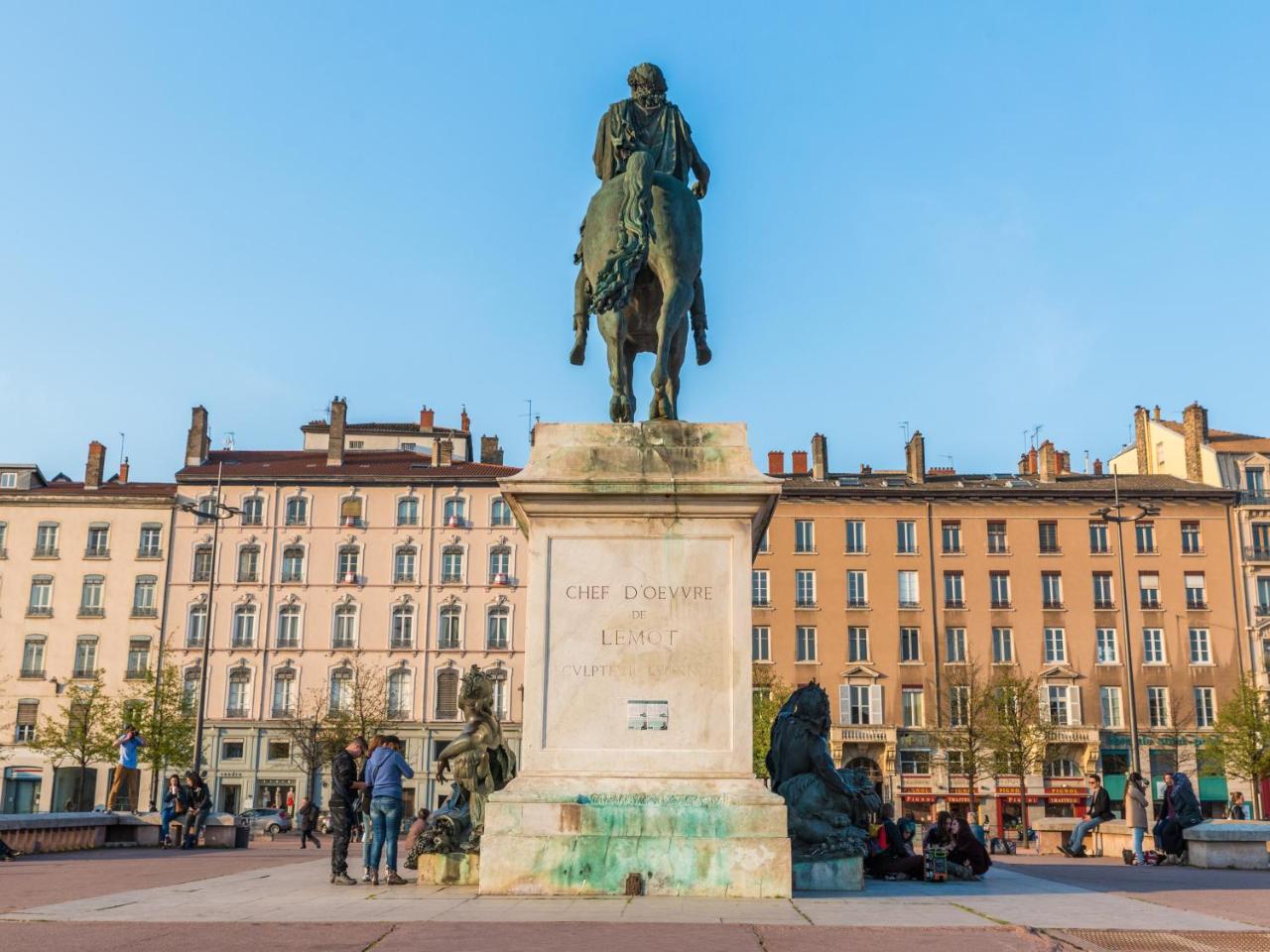 Mihotel Bellecour Ліон Екстер'єр фото